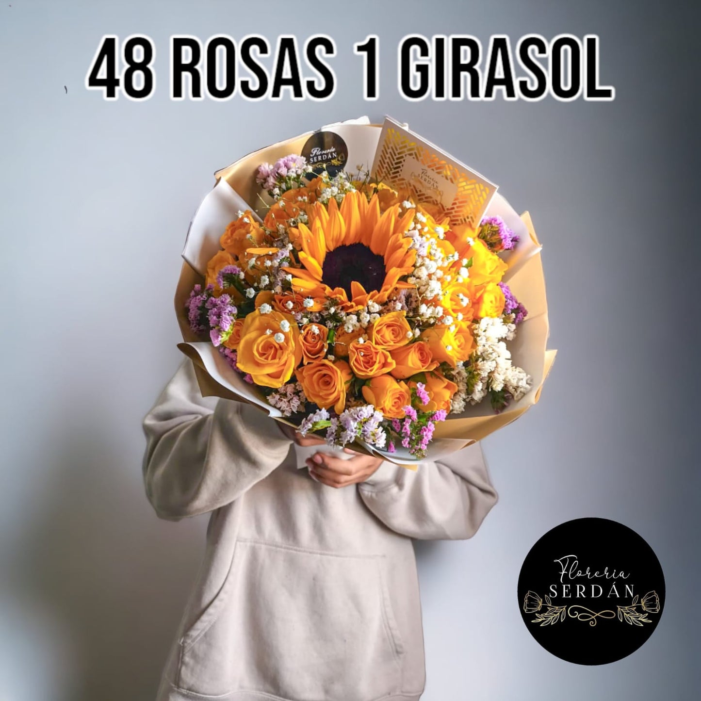 Ramo de 48 rosas con 1 girasol