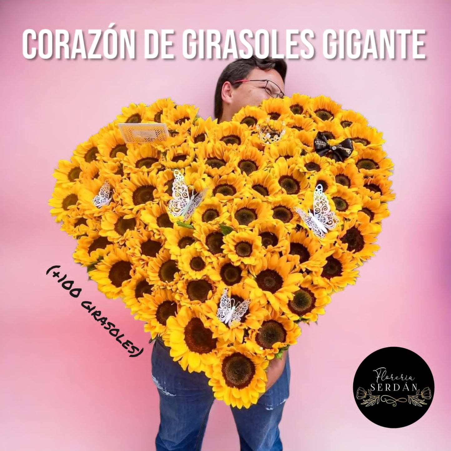 Corazón gigante de girasoles